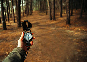 How To Use A Lensatic Compass